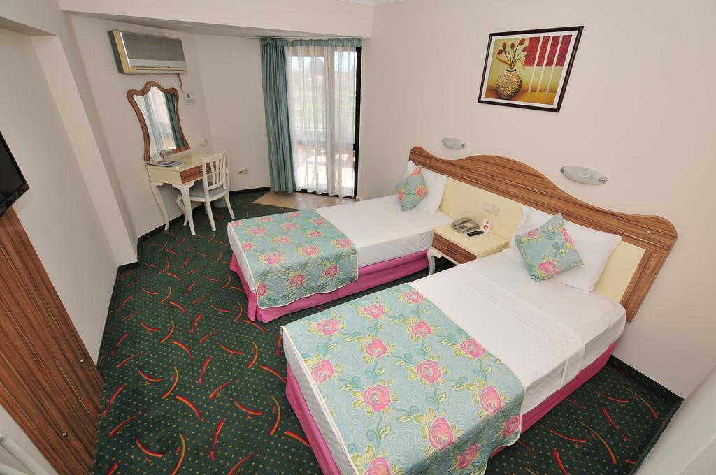 Hotel Pelin Φετιγιέ Εξωτερικό φωτογραφία